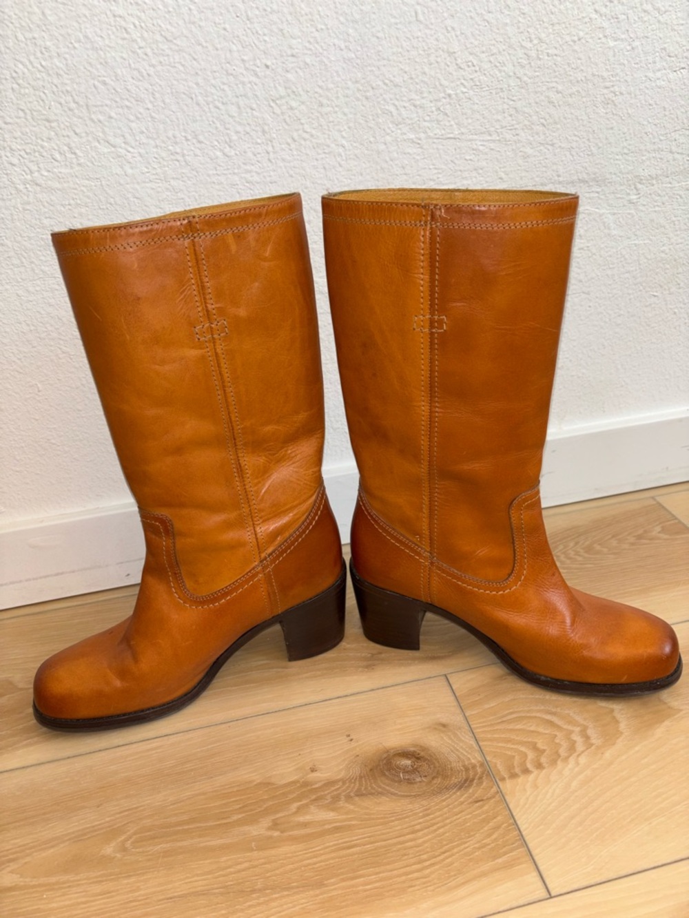 Frye Kendall Heeled Camel Mid Calf Boot Size 8.5 - Picture 5 of 8